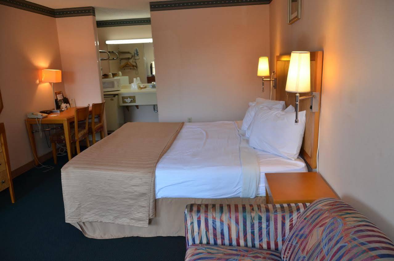 Days Inn Cheraw Buitenkant foto