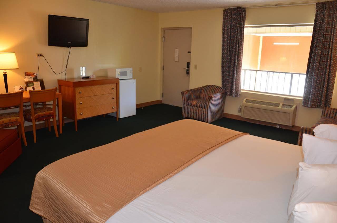 Days Inn Cheraw Buitenkant foto