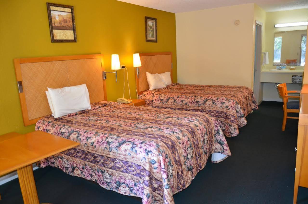 Days Inn Cheraw Buitenkant foto
